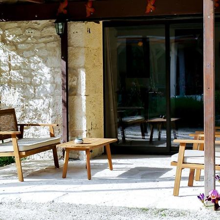 Les Chambres Du Roc Le Roc Εξωτερικό φωτογραφία