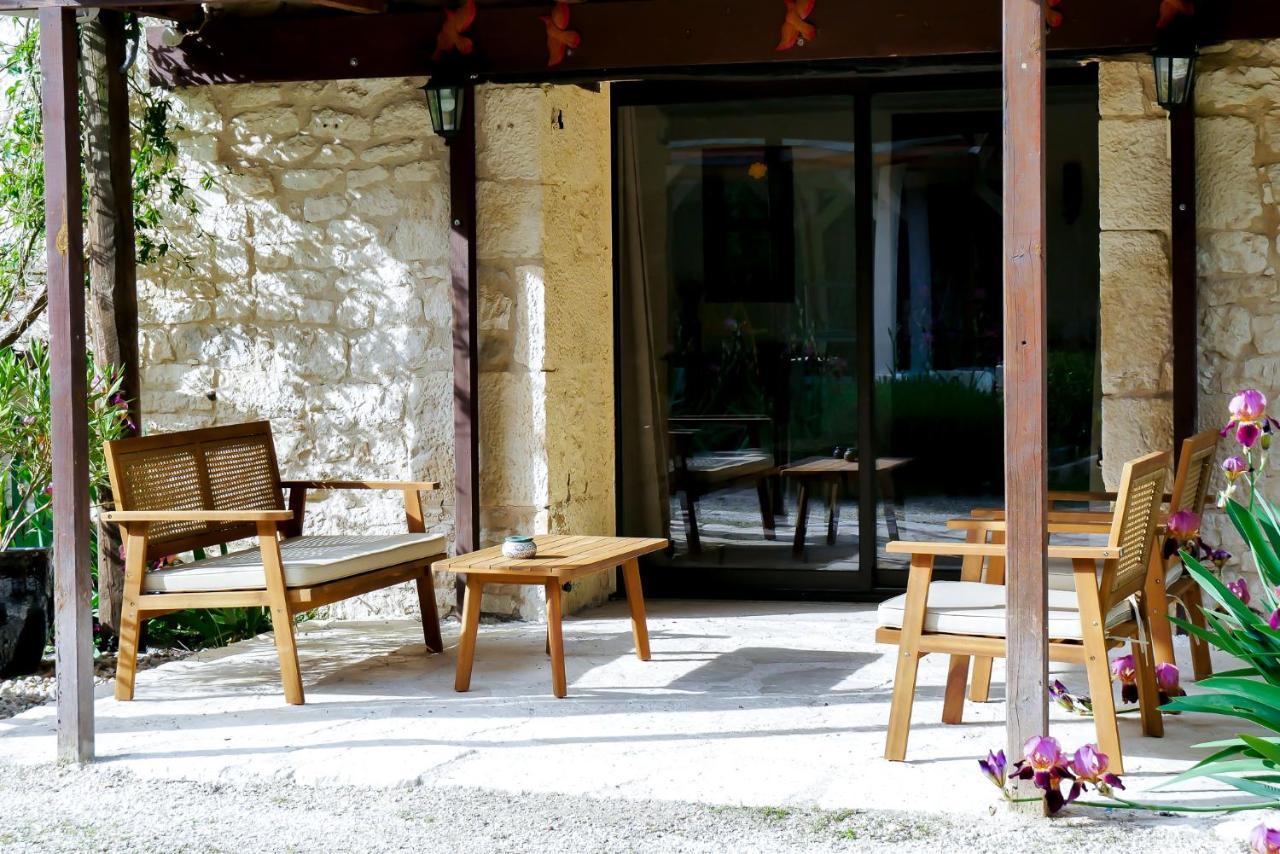Les Chambres Du Roc Le Roc Εξωτερικό φωτογραφία