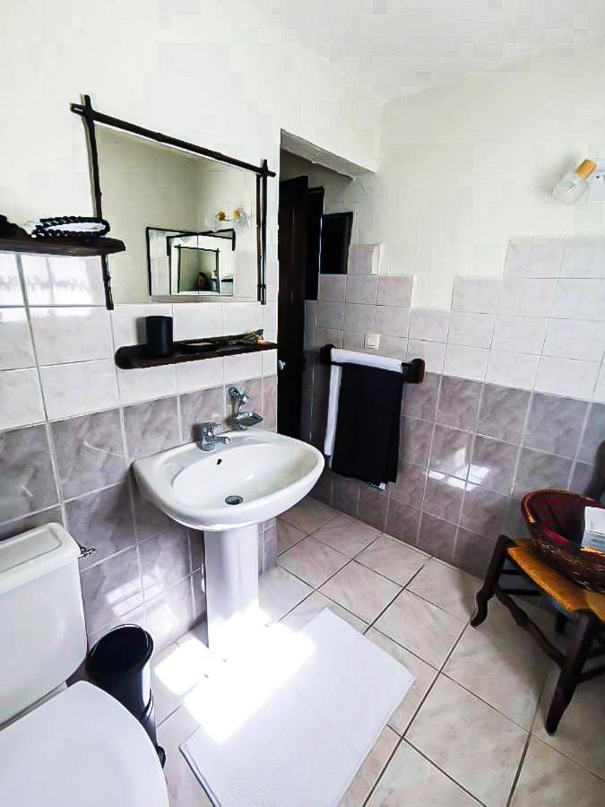 Les Chambres Du Roc Le Roc Εξωτερικό φωτογραφία